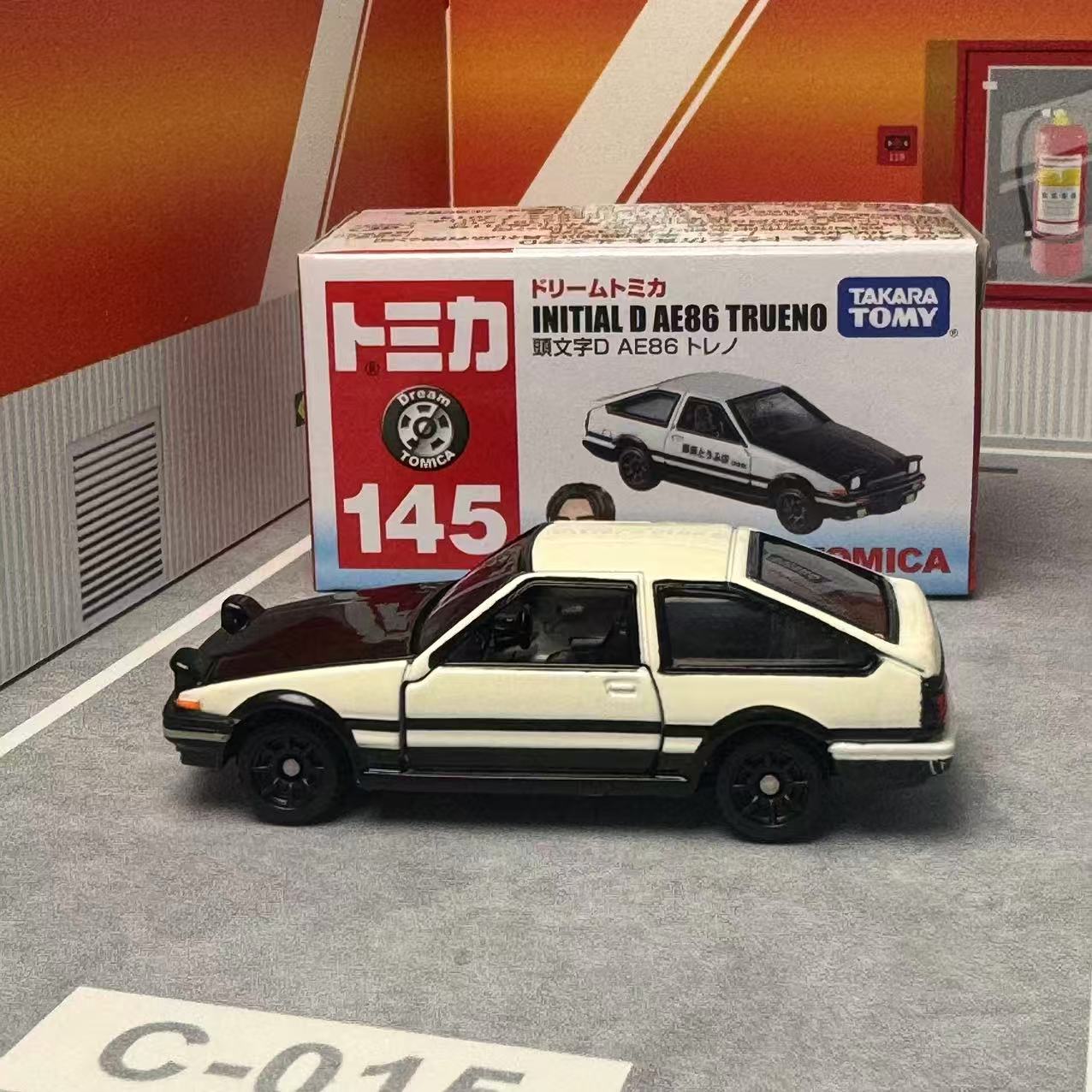 TAKARA TOMY TOMICA เบอร์ 145 D - Model Kit Ae86 บทวิจารณ์และราคา