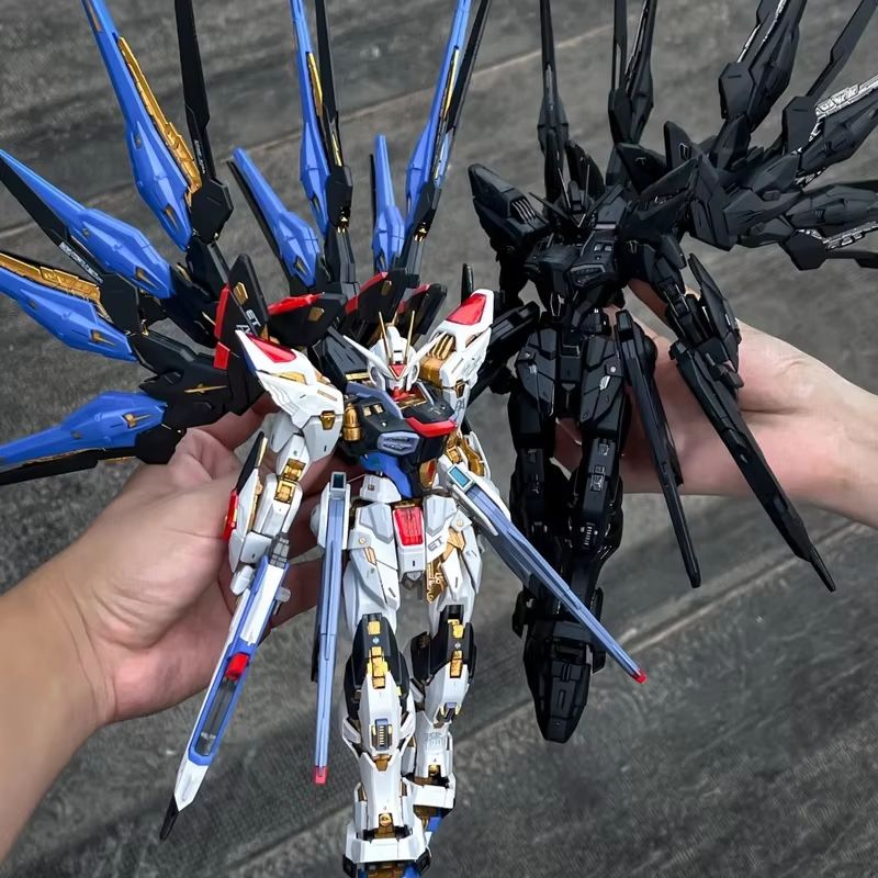 ชุดประกอบโมเดลพลาสติก CHANGLON - Model Kit In Era บทวิจารณ์และราคา