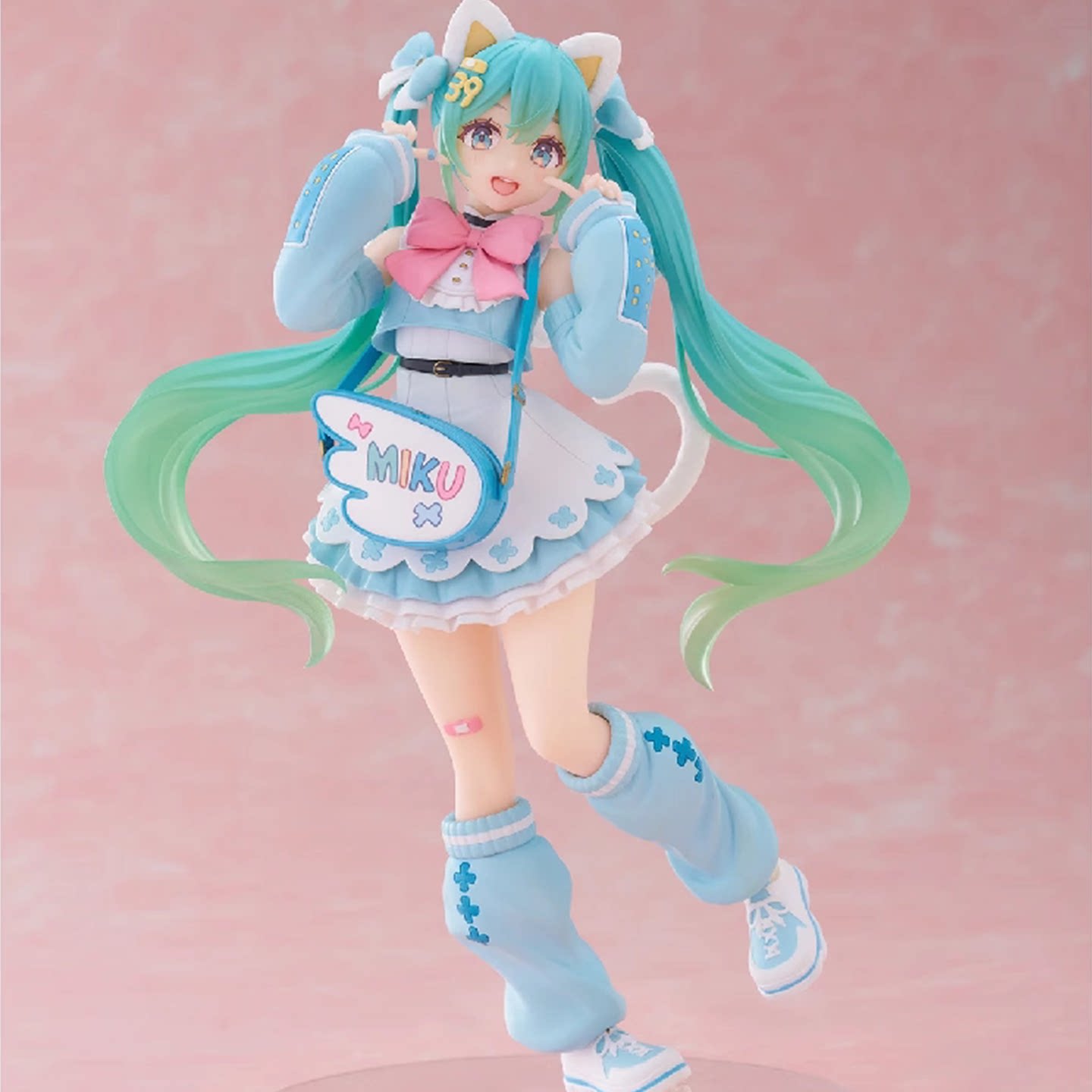 มีสินค้าในสต็อก ตุ๊กตา Hatsune - Model Kit Hatsune Miku บทวิจารณ์และราคา