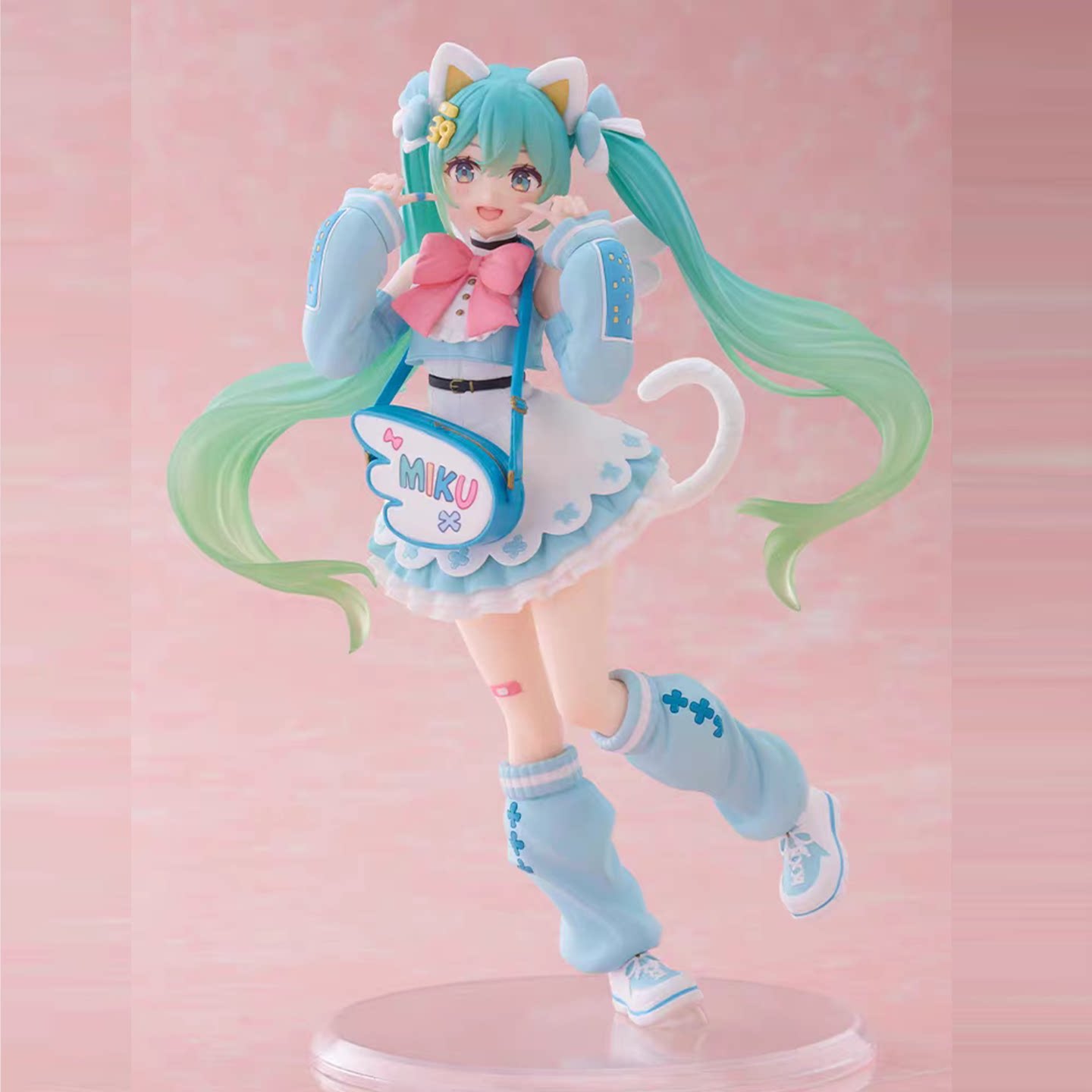 มีสินค้าในสต็อก ตุ๊กตา Hatsune - Model Kit Hatsune Miku บทวิจารณ์และราคา