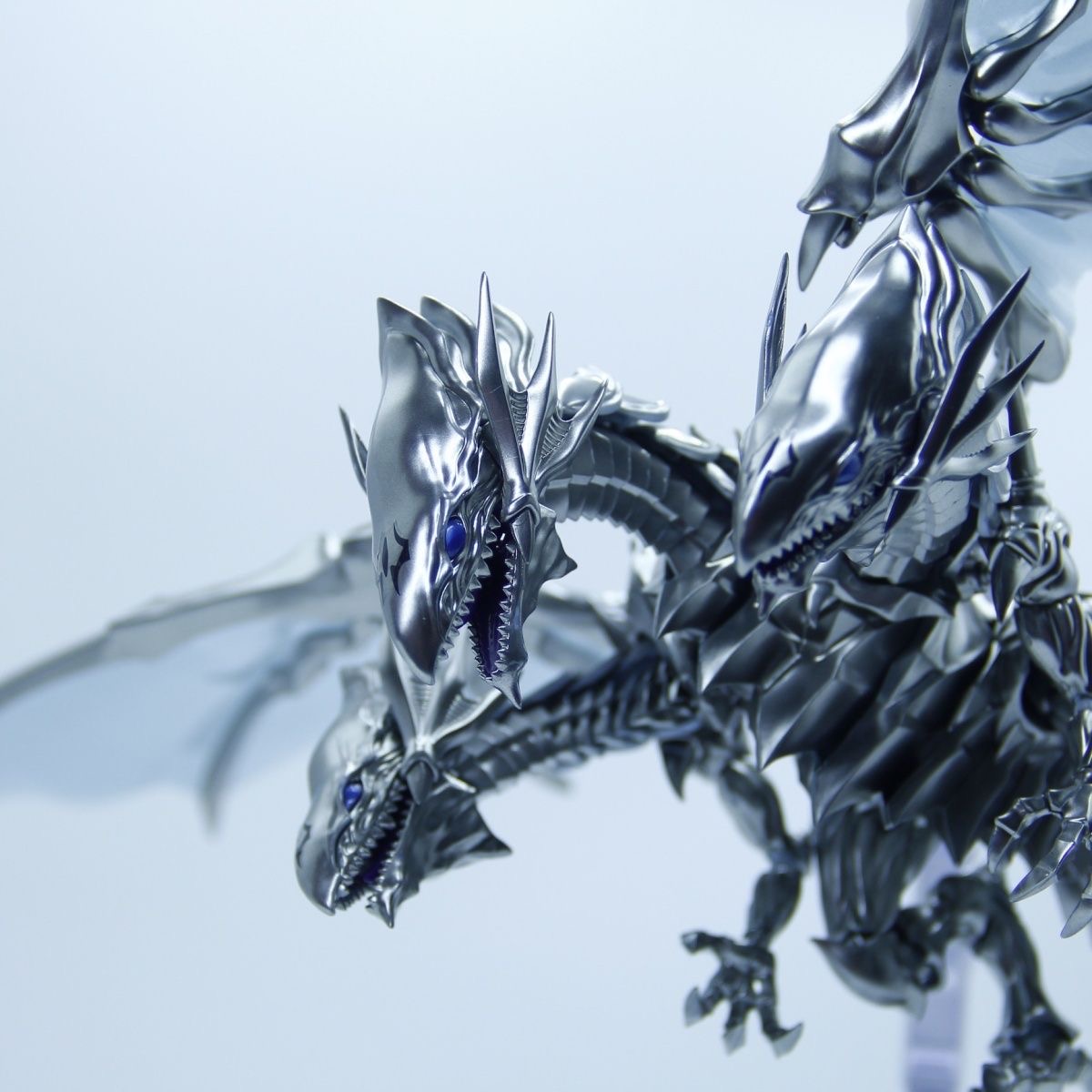 โมเดล HMGY รุ่นบลูอายส์ ไวท์ดร - Model Kit Shooting Star Dragon บทวิจารณ์และราคา