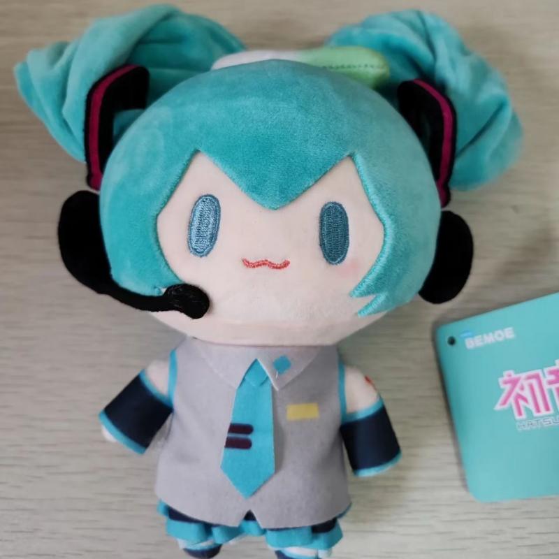 ตุ๊กตาฮัตสึเนะ มิกุ ขนาด 15 ซม - Model Kit Hatsune Miku บทวิจารณ์และราคา